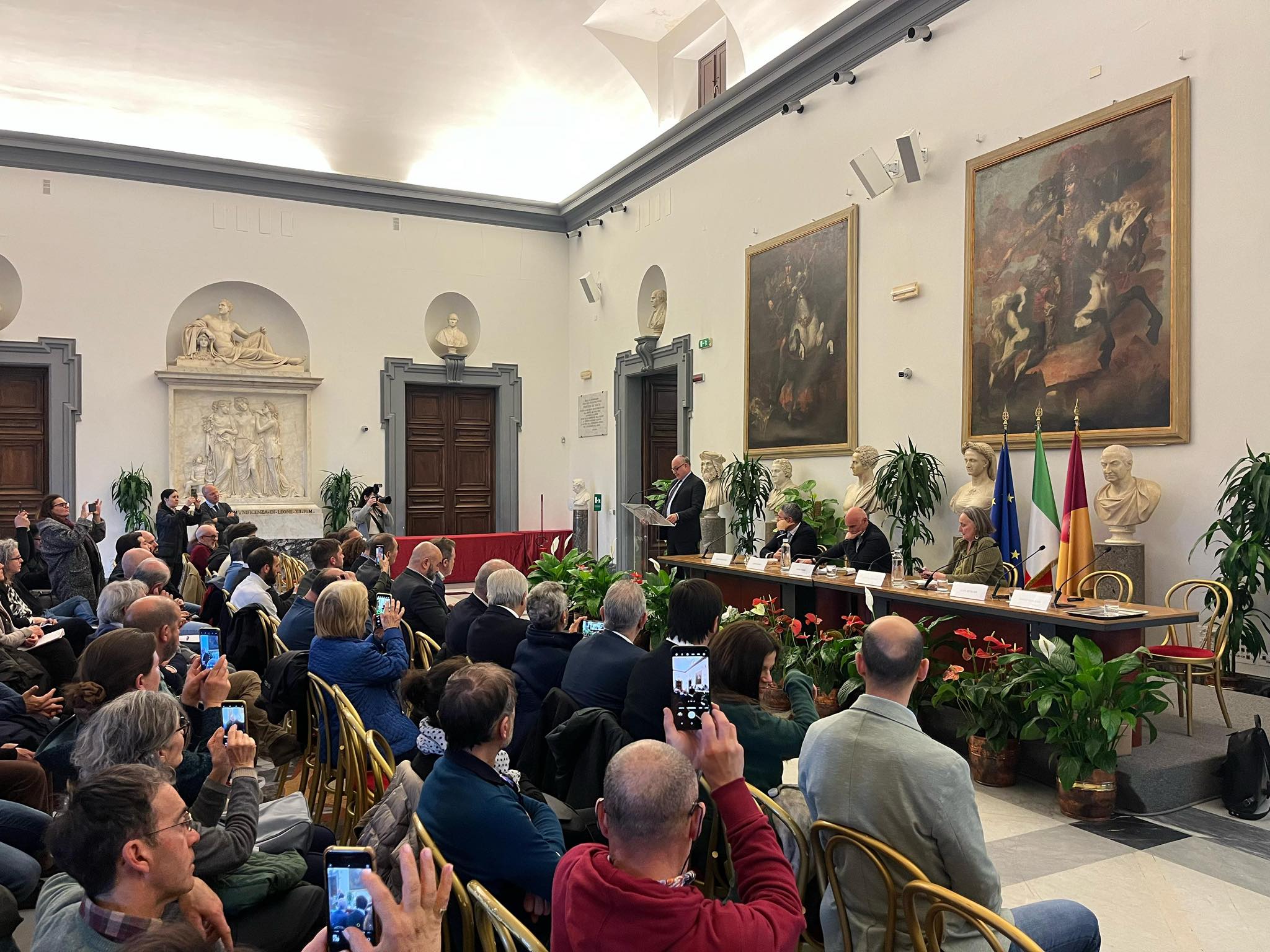 Al momento stai visualizzando Le Api al Campidoglio: Miele in Cooperativa Torna a Roma per Dare Voce all’Apicoltura di Territorio